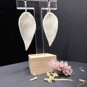 Boucles d'Oreilles  feuille en porcelaine